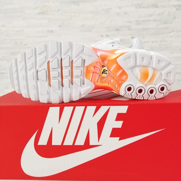 🛑 SOLD🛑New Air Max Plus TN SE Total - Picture 6 of 7